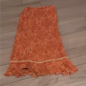 Josephine 100% silk Orange Paisley A-Line Skirt size 4 waist 22in length 29in